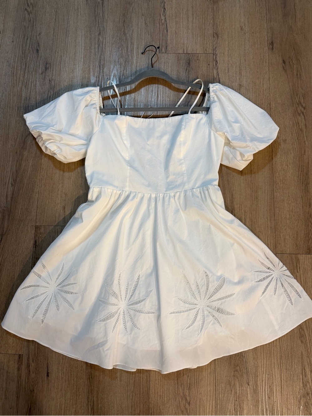 Milly White Embroidered Dress – Size 12